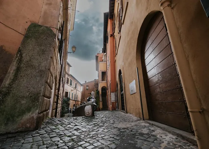 Bruno Domus Trastevere
